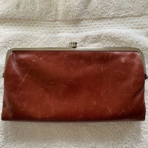 HOBO LAUREN WALLET IN BROWN